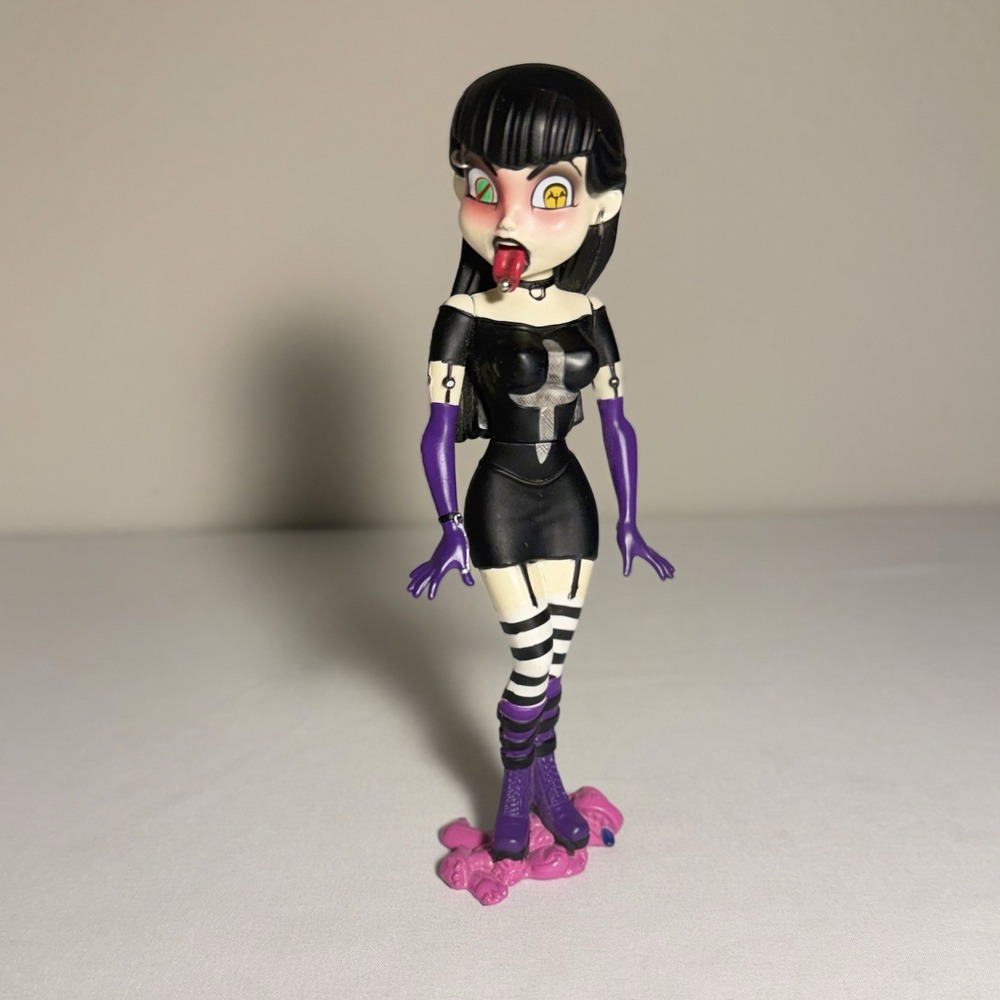 Bleeding Edge Goths BELLADONNA Series 1 Ltd Edition Goth Punk Figure 2003 RARE